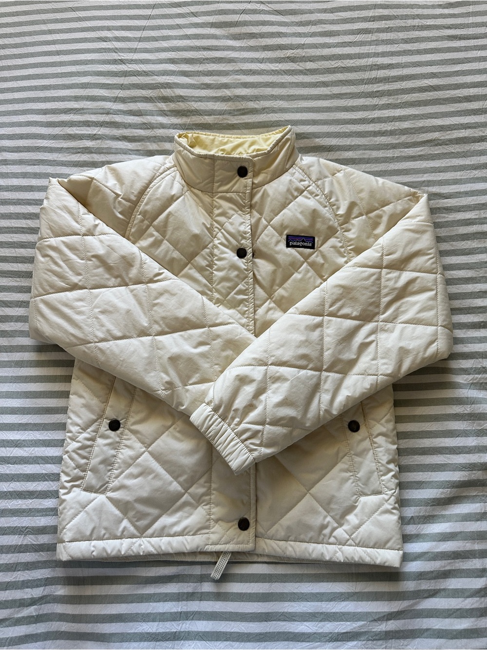 Patagonia Girls Quilted Puff Jacket in Cream